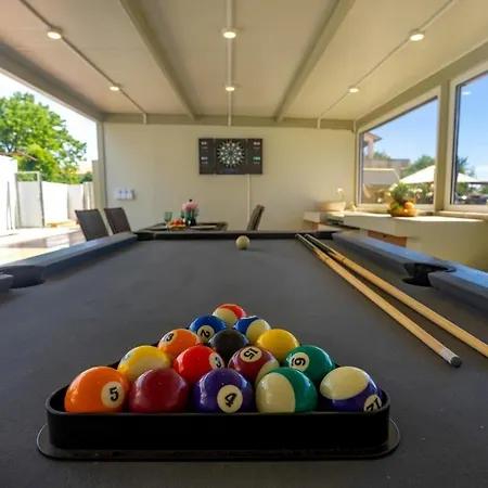House Dominik-with Pool And Jacuzzi Near Rovinj