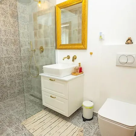 House Dominik-with Pool And Jacuzzi Near Rovinj * Kanfanar