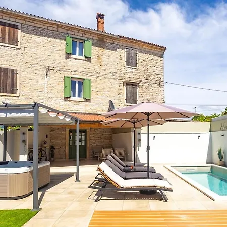 House Dominik-with Pool And Jacuzzi Near Rovinj * Kanfanar