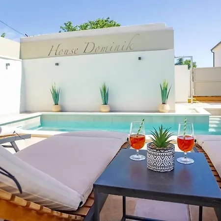 House Dominik-with Pool And Jacuzzi Near Rovinj Kanfanar